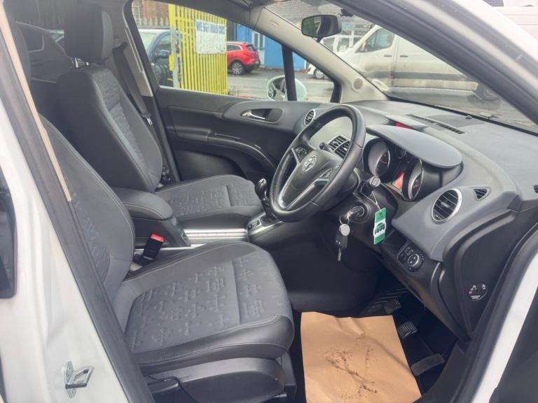 2014 Vauxhall Meriva 1.4T 16V SE 5dr MPV PETROL Manual