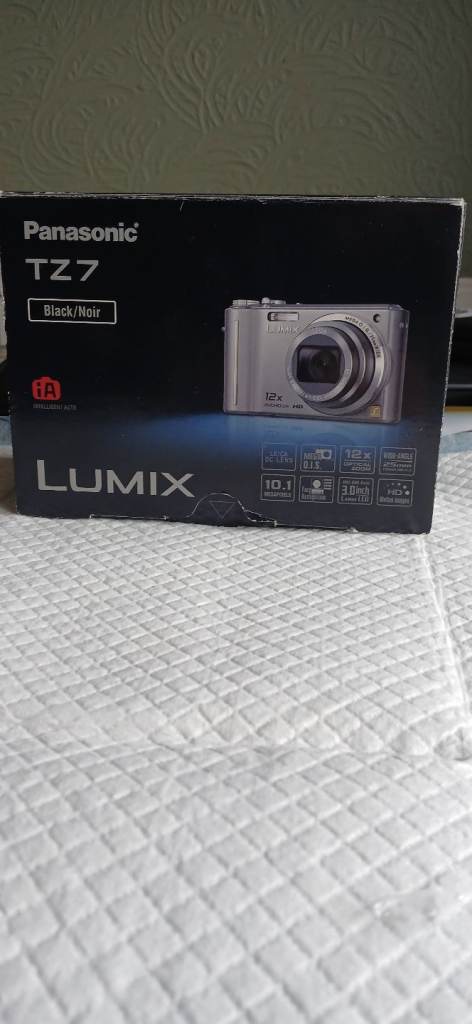 Lumix tx7