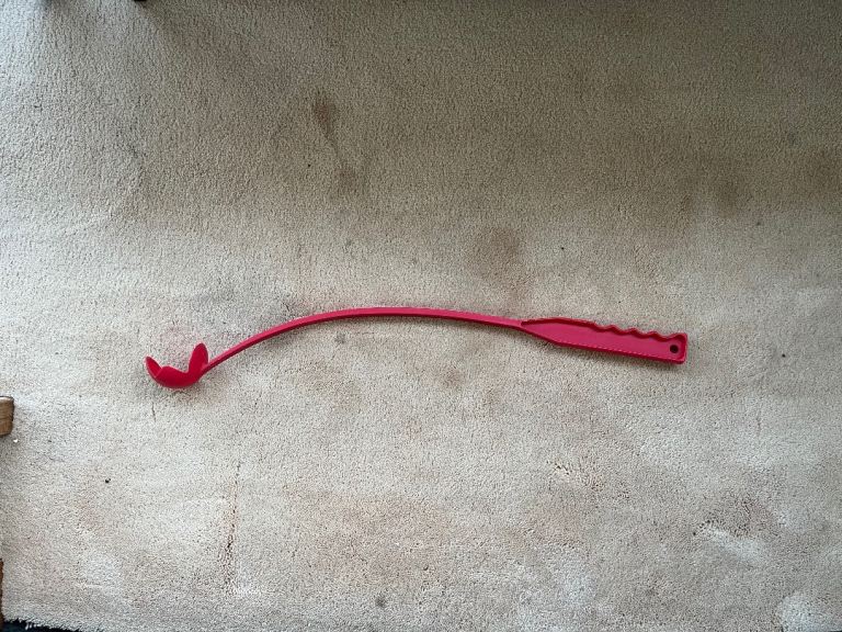 Dog ball thrower - Free, with free delivery in or near Burntisland 