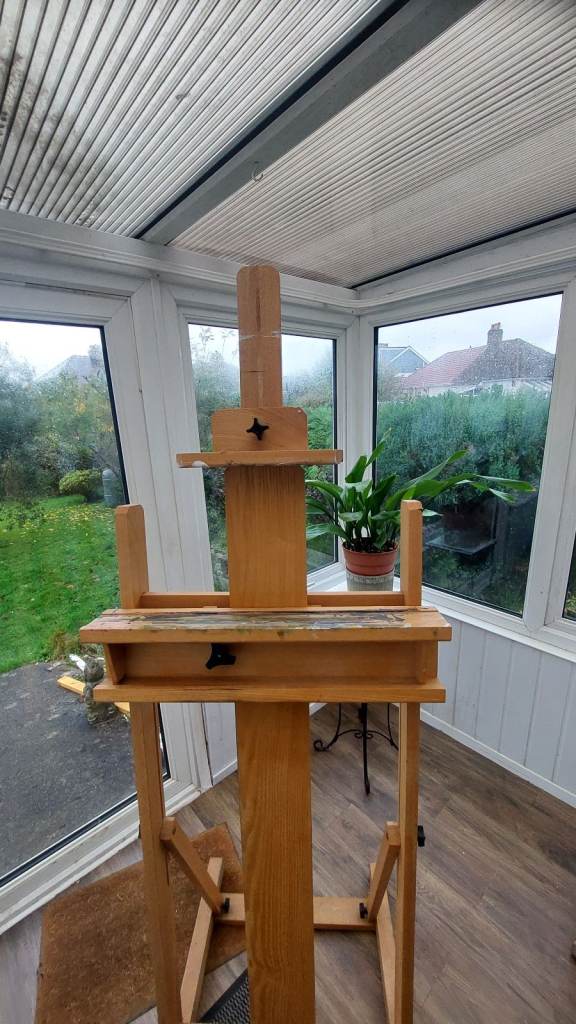 Artists hardwood easel