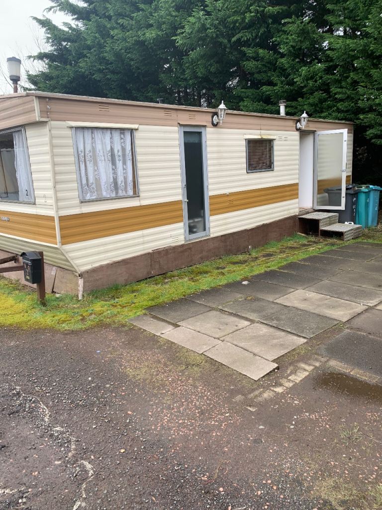 Caravan free to be removed from the site 