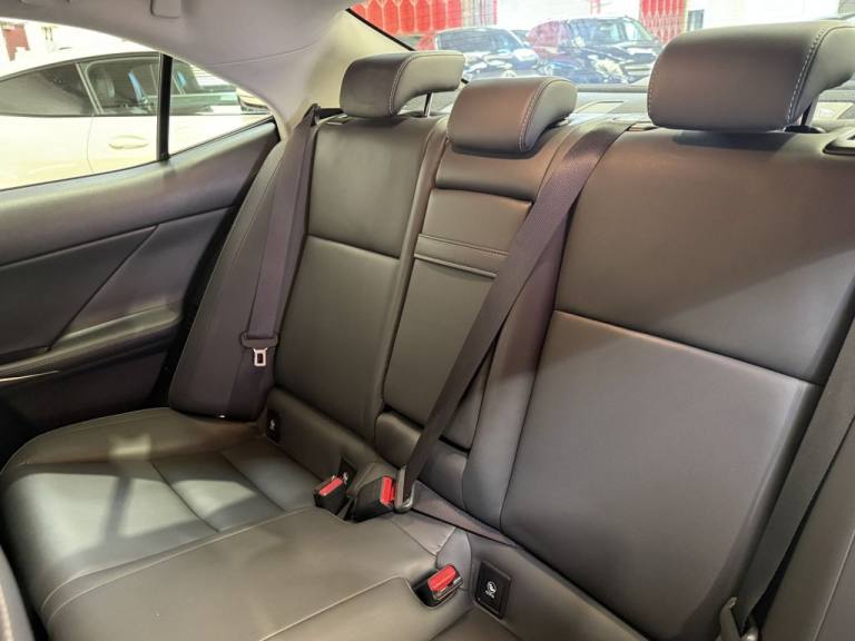 2018 Lexus IS 300h Executive Edition 4dr CVT Auto SALOON PETROL/ELECTRIC Automatic