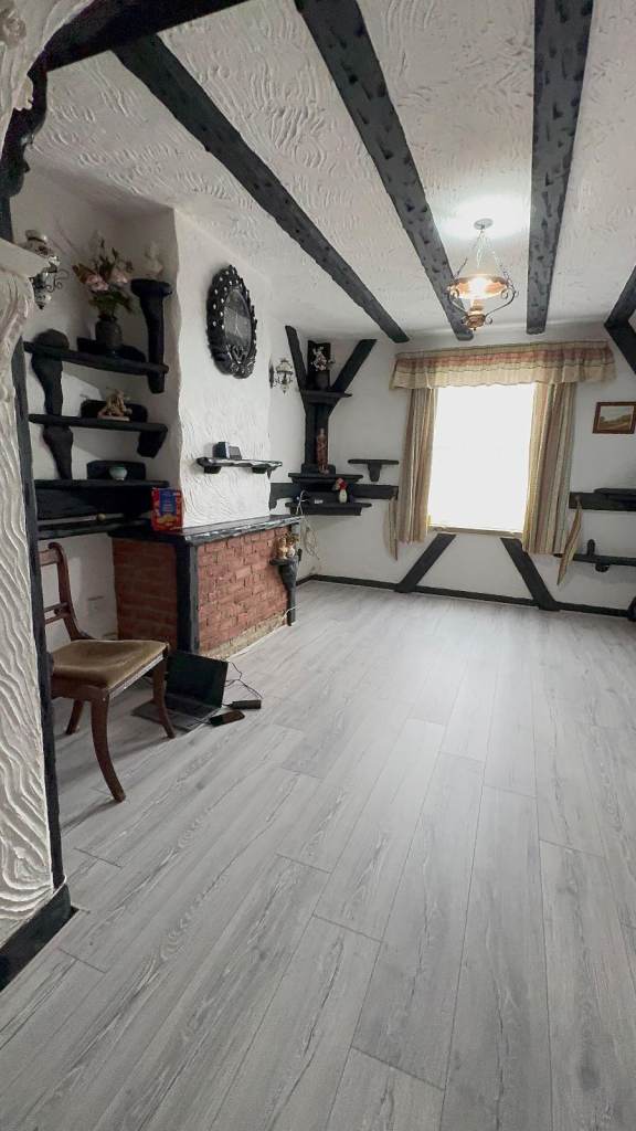 Beautiful 2 Bedroom Terraced House Available to let at Longbridge road RM8, 