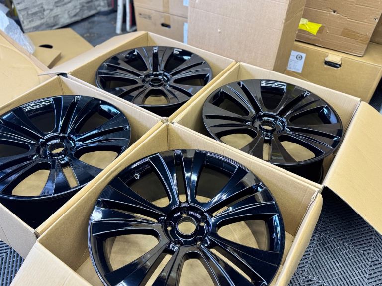 NEW 22” inch gloss black land rover range discovery alloys wheels 5x120 vw transporter t5 t6 