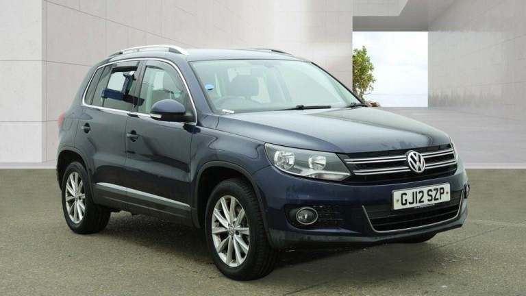 2012 Volkswagen Tiguan 2.0 TDi BlueMotion Tech SE 5dr ESTATE DIESEL Manual