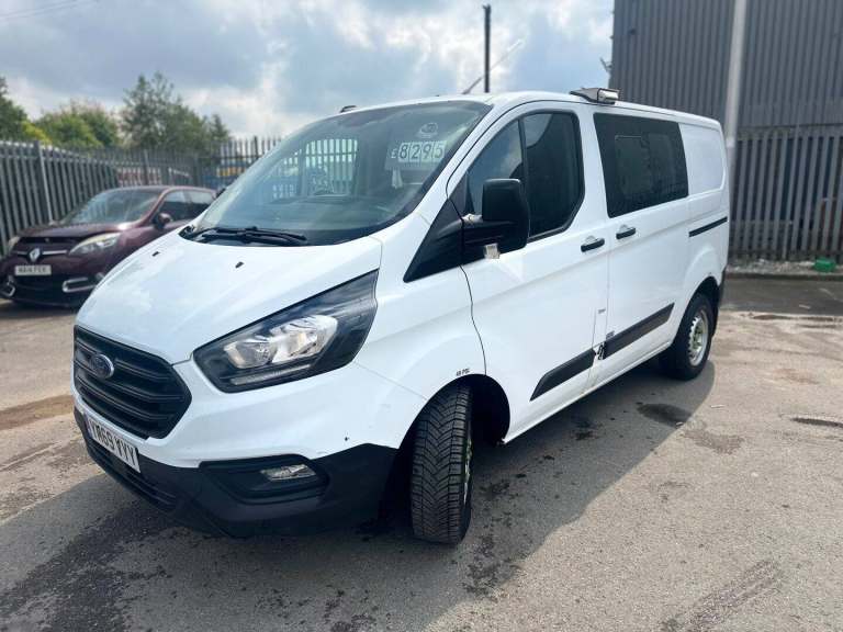 2020 Ford Transit Custom 2.0 EcoBlue 105ps Low Roof D/Cab Leader Van PANEL VAN DIESEL Manual
