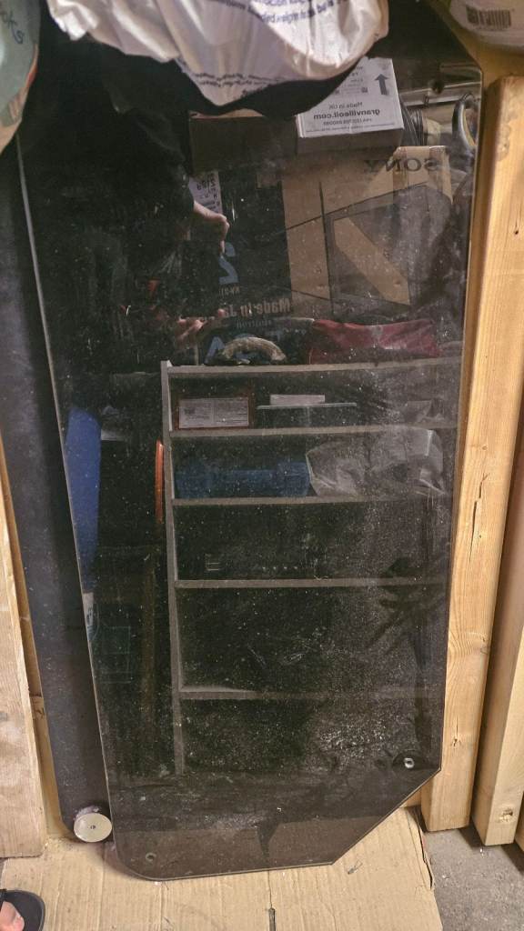 Free glass from tv stand