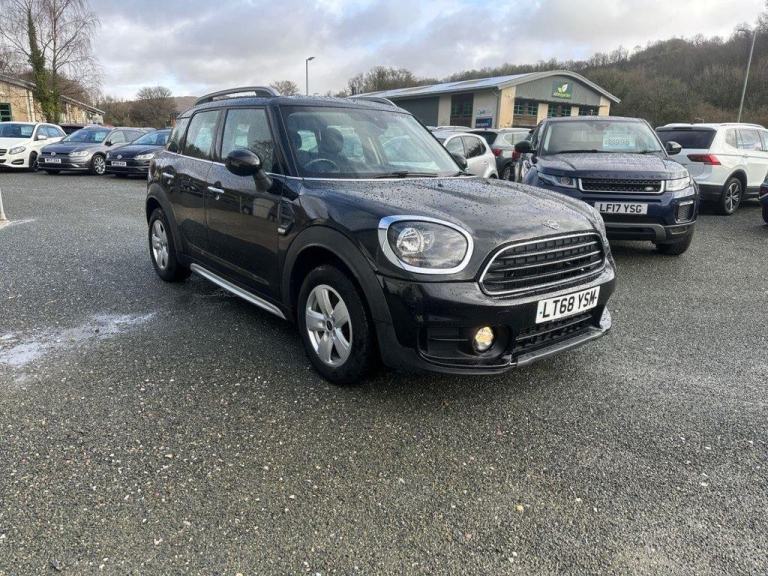 2018 MINI Countryman 1.5 GPF Cooper SUV 5dr Petrol Manual Euro 6 (s/s) (136 ps) 