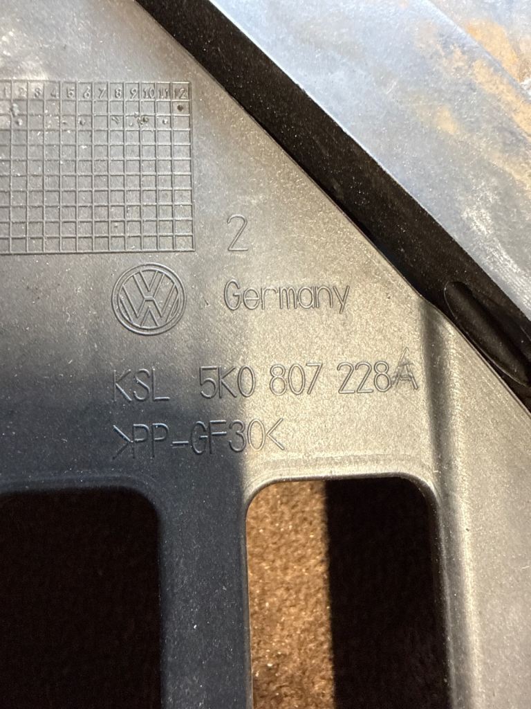 Mk6 Golf headlight bracket