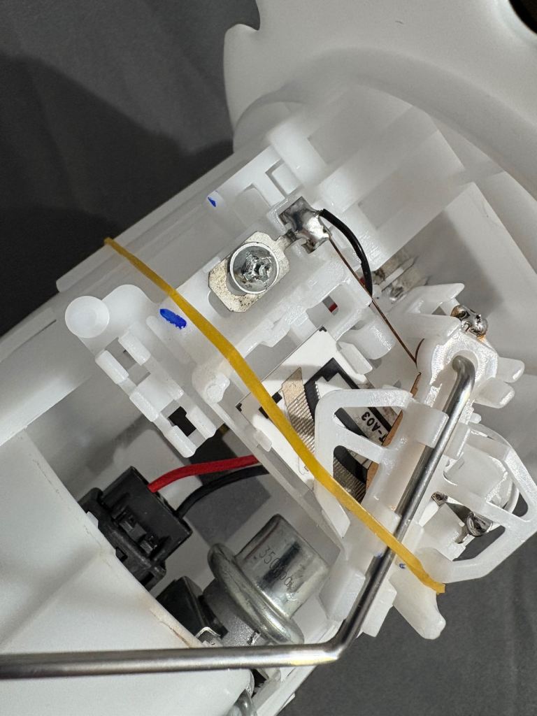 Nissan Elgrand with ME51, MNE51, and NE51 chassis VQ25DE or VQ35DE engines.