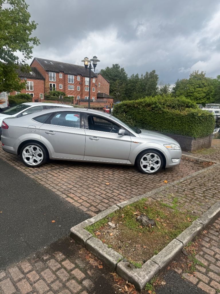 Ford, MONDEO, Hatchback, 2009, Manual, 2179 (cc), 5 doors