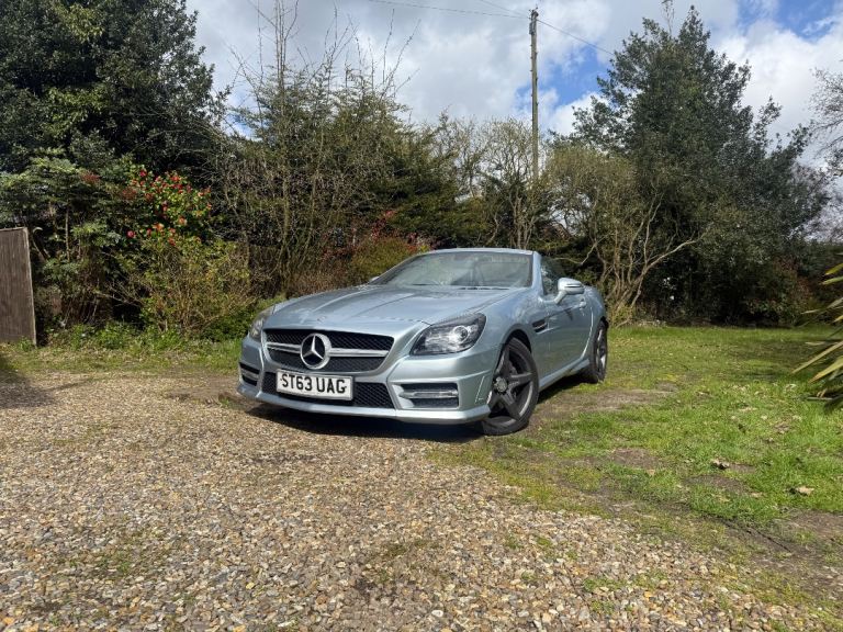 2014 Mercedes-Benz SLK 200 AMG – Excellent Condition