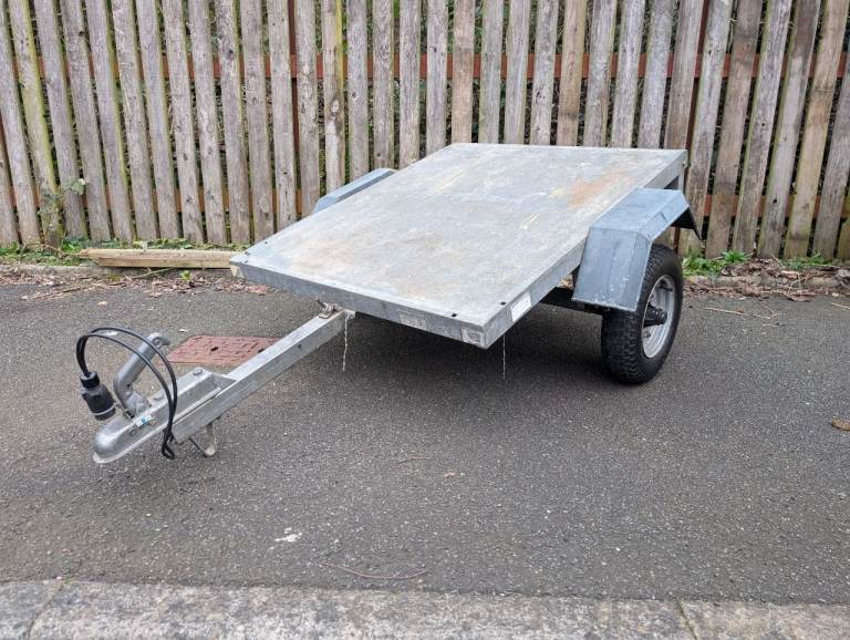Erde 102 Car Trailer