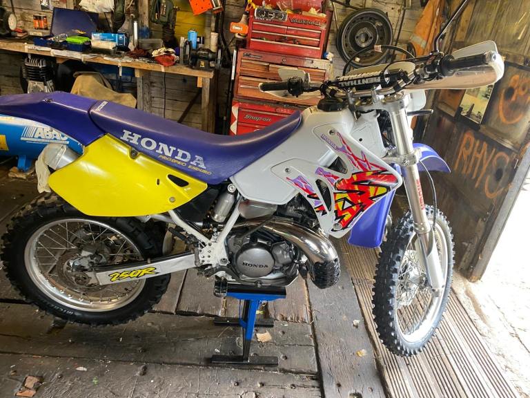 Honda, CRM 250R