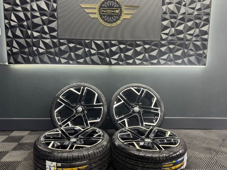 19” inch Vw York golf r alloys wheels 5x112 r line gtd gti gte mk8.5 caddy cc mk7.5