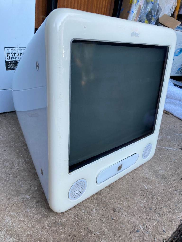APPLE e-MAC POWERMAC MODEL A1002 VINTAGE PC AIO CRT