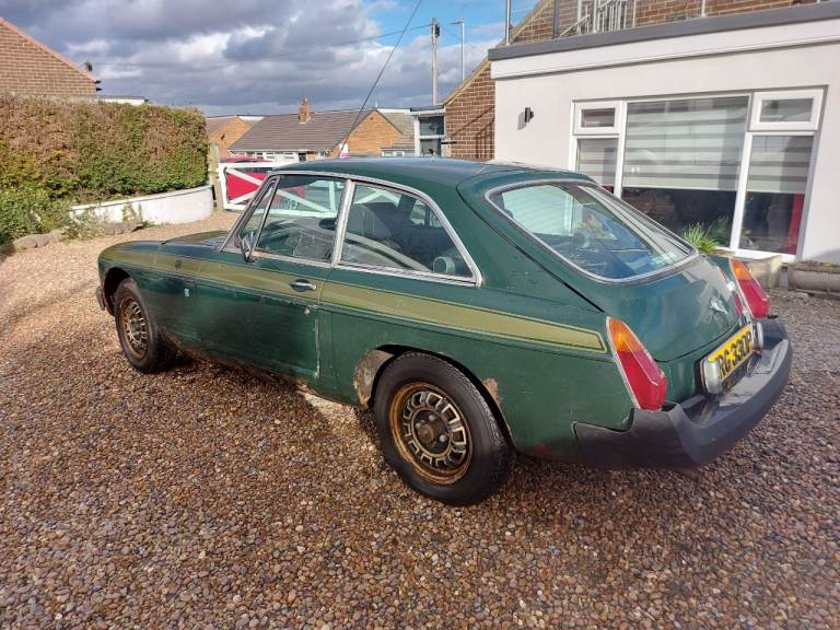 MG, B GT, 1975, 1798 (cc)