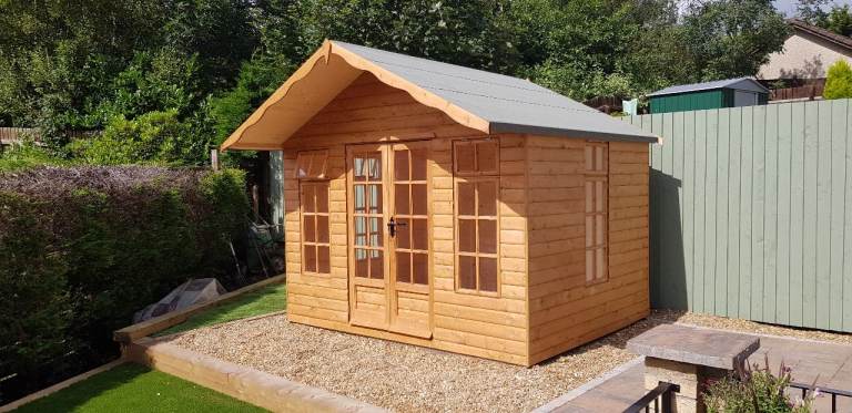 10x10 Summer House
