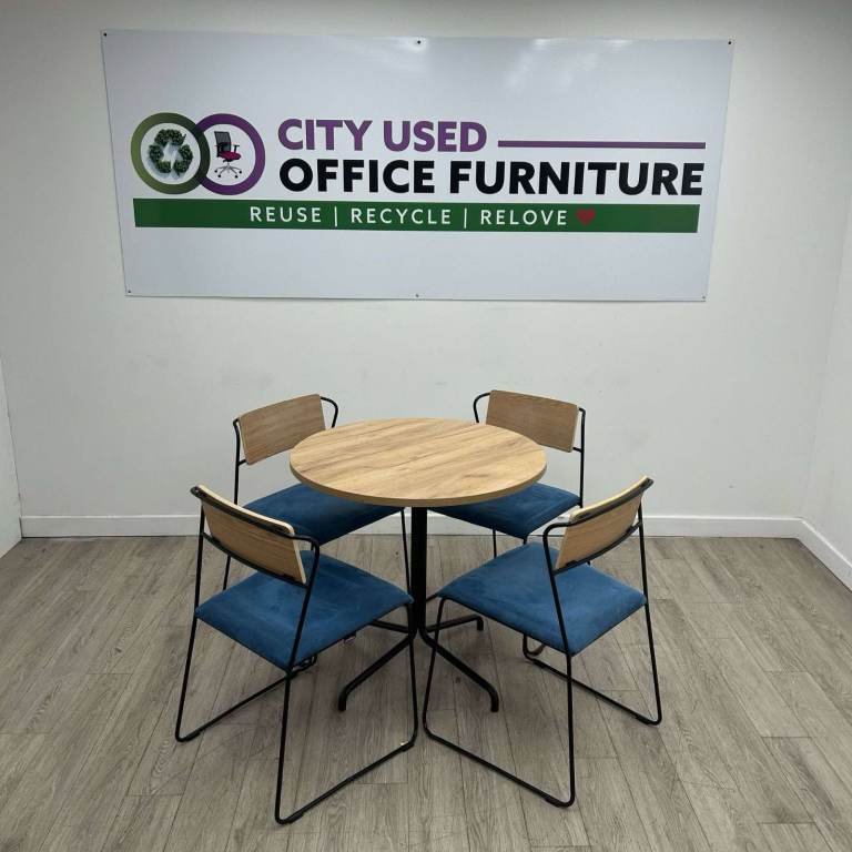Workstories Conference Set – Oak/Black Circular Table + 4 x Blue/Oak Chairs – W800mm
