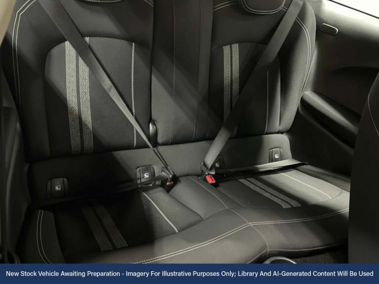 2022 MINI Electric Hatch Cooper SE 32.6kWh Level 1 Hatchback 3dr Electric Auto (184 ps) Hatchback...