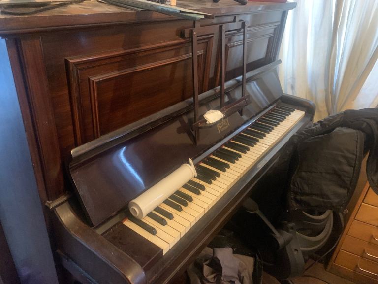 FREE Upright Iron Grand, Berry London