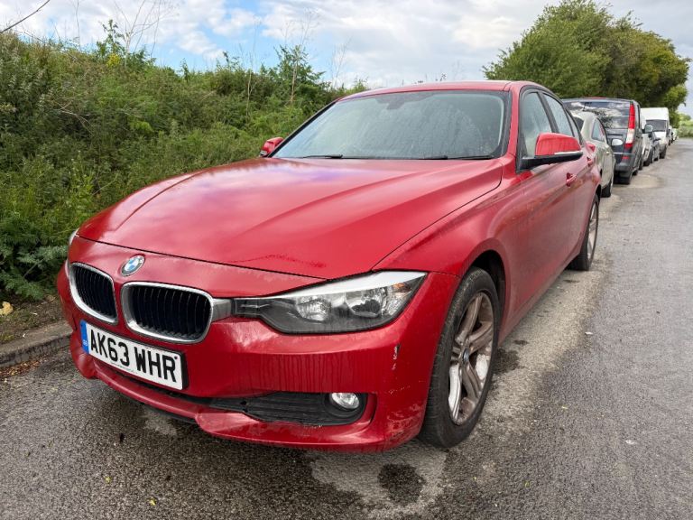 BMW, 3 SERIES, Saloon, 2014, Manual, 1598 (cc), 4 doors