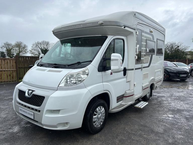 Auto-Sleepers Nuevo II PEUGEOT BOXER 333 L1 SWB C/C  2.2  HDI DIESEL 2010/10