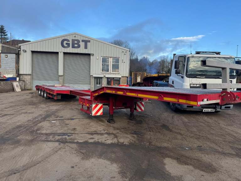 2015 Extending Low loader trailer Clip on ramps 