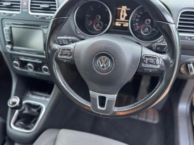 2011 Volkswagen Golf 1.6 TDi 105 BlueMotion Tech Match 5dr HATCHBACK DIESEL Manual