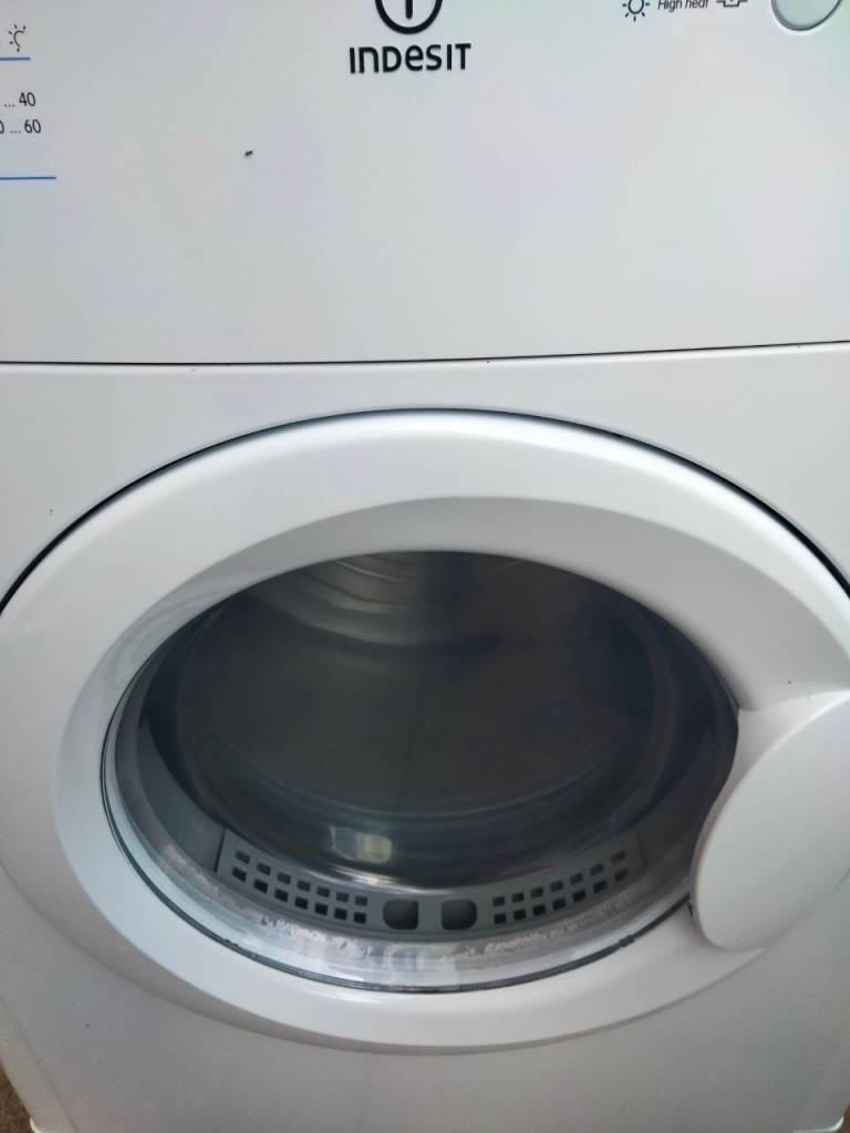 INDESIT VENTED TUMBLE DRYER 