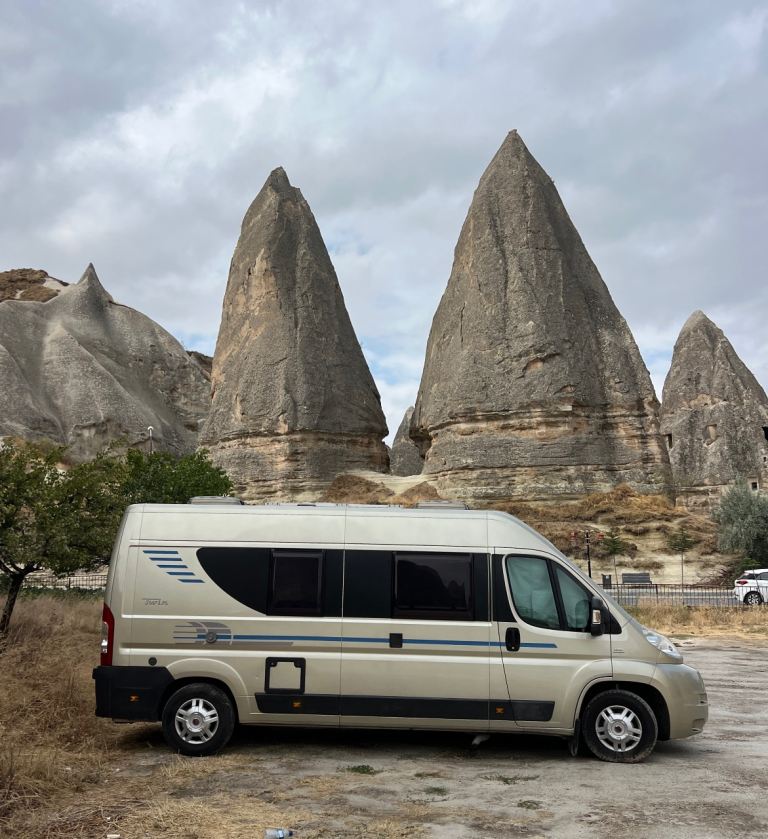 2009 Adria Twin campervan 600