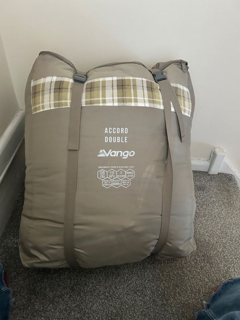 Vango accord double quilted sleeping bag 