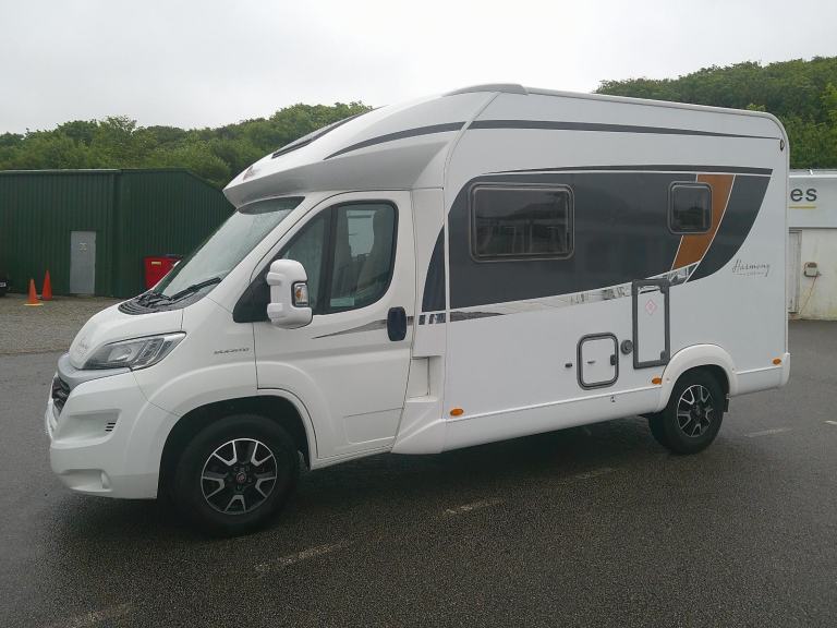 Burstner Harmony T590 Automatic DIESEL AUTOMATIC 2018/18
