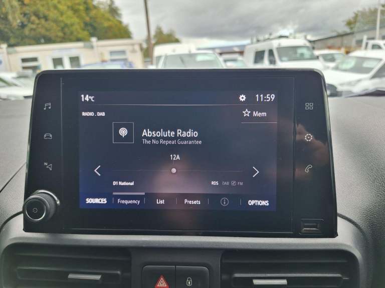 VAUXHALL COMBO 1.5 Turbo D 2300 Prime LWB L2 White Manual Diesel 2023