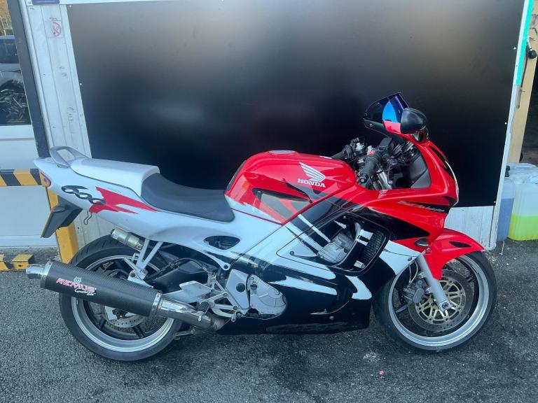Honda CBR 600 f
