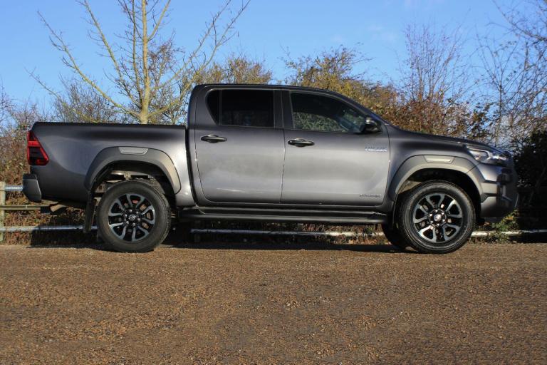 2022 Toyota Hilux Invincible X D/Cab Pick Up 2.8 D-4D Auto PICK UP DIESEL Automatic