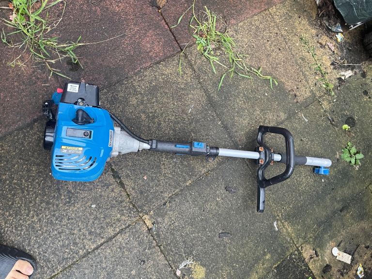 Hyundai HYMT5200X-1 52cc 2-Stroke Petrol Garden Multi Tool