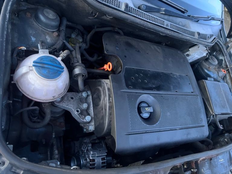 Skoda, FABIA, Saloon, 2005, Manual, 1390 (cc), 4 doors