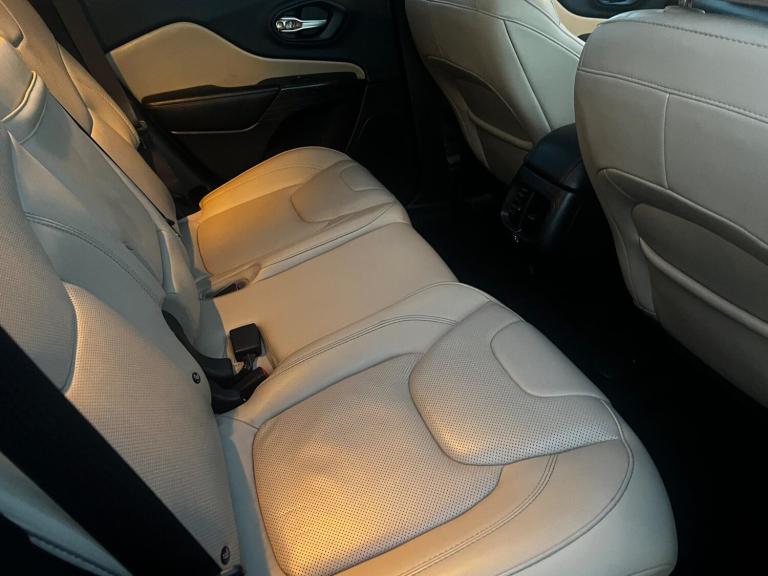 2016 Jeep Cherokee 2.2 Multijet 200 Limited Active Drive II 5dr Auto ESTATE DIESEL Automatic