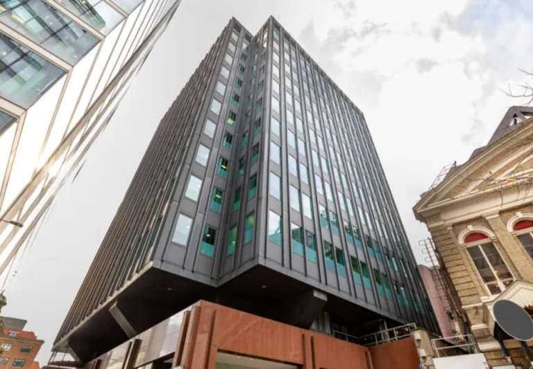 *Fenchurch Street* Private Serviced Offices: Units from 4 to 50 desks for rent EC3
