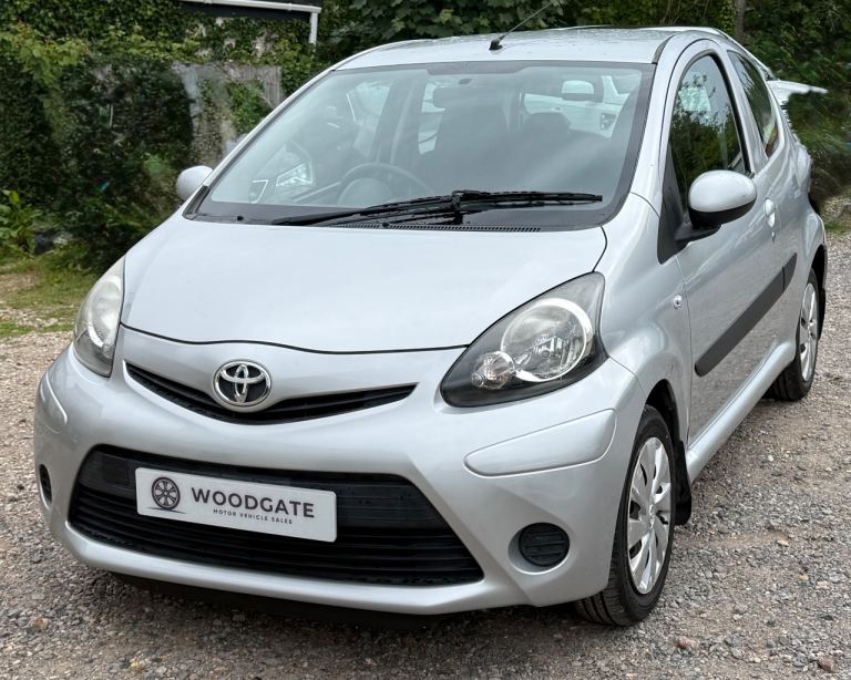 Toyota, AYGO, Hatchback, 2013, Manual, 998 (cc), 3 doors