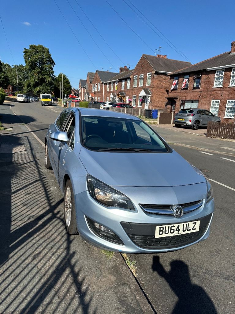 Vauxhall, ASTRA, Hatchback, 2014, Manual, 1598 (cc), 5 doors