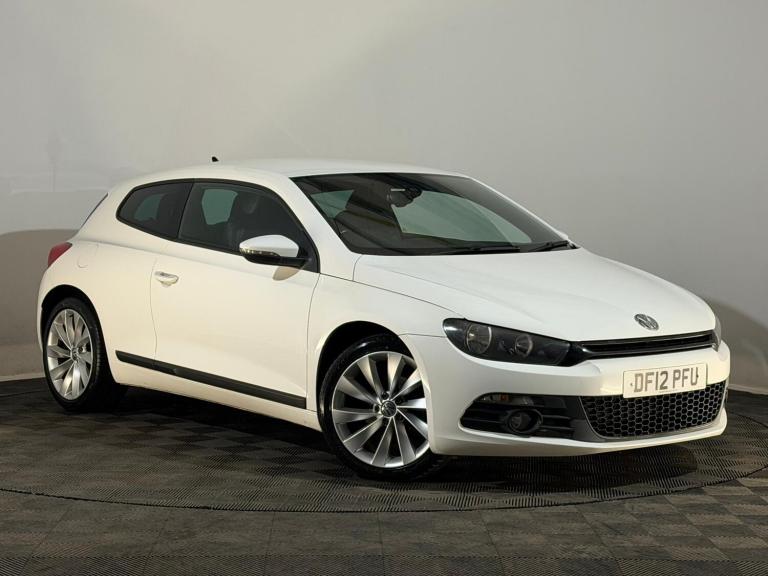 WHITE 2012 VOLKSWAGEN SCIROCCO GT BLUEMOTION TECH 2.0 DIESEL TDI COUPE £35 TAX