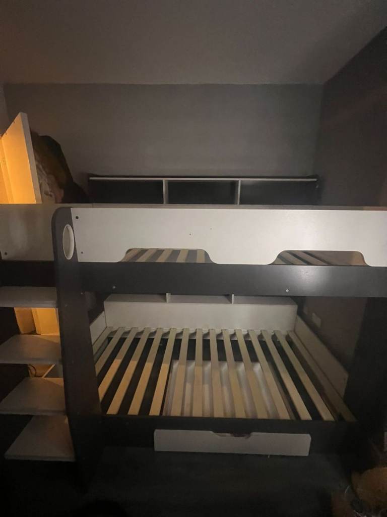 Kids bunk beds