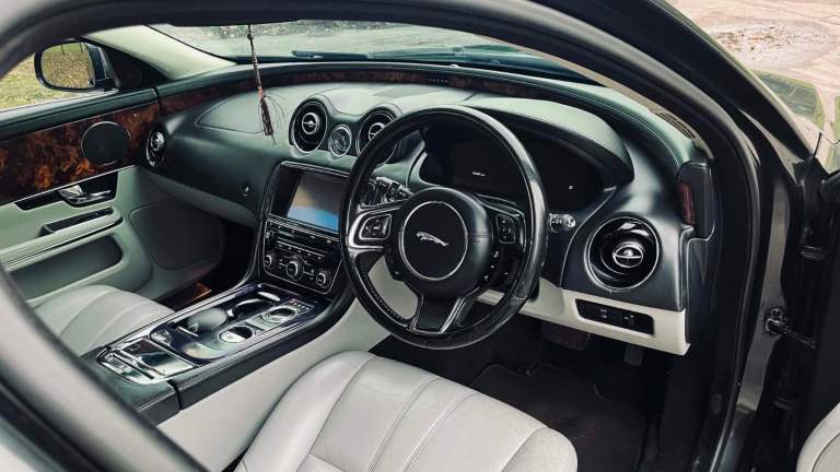 Jaguar, XJ, Saloon, 2010, Other, 2993 (cc), 4 doors