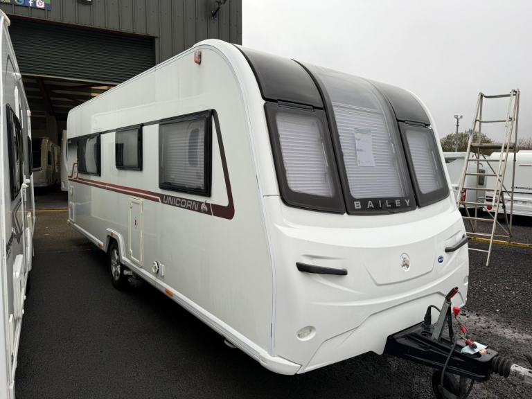 2018 BAILEY UNICORN VIGO - 4 BERTH CARAVAN 