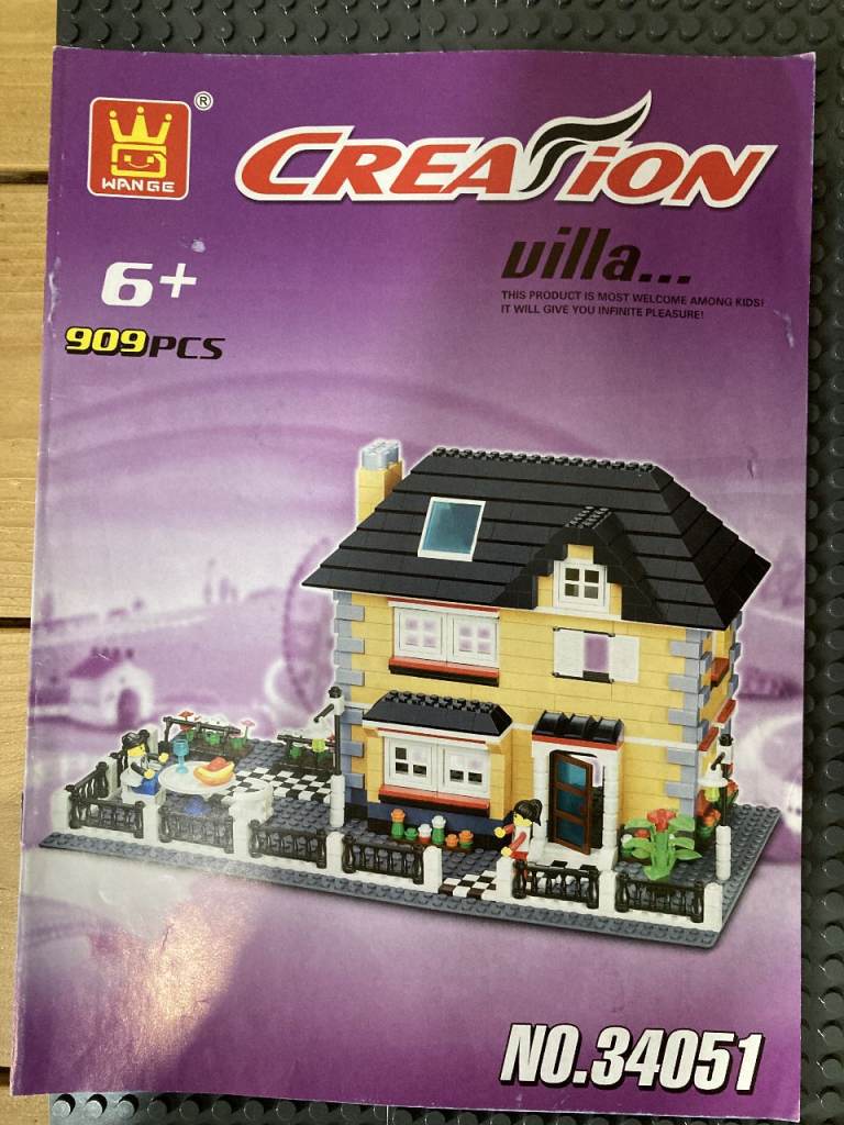 Two lego compatible houses - Creation Villa