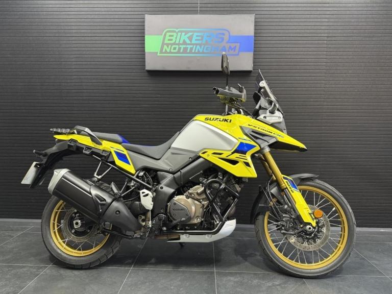 SUZUKI DL 1050 RJ M3 V-STROM DE 2024 **Only 726 miles, now reduced**