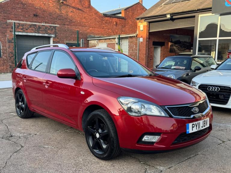 2011 Kia Ceed 1.6 CRDi 3 Sports Wagon Euro 5 5dr ESTATE Diesel Manual