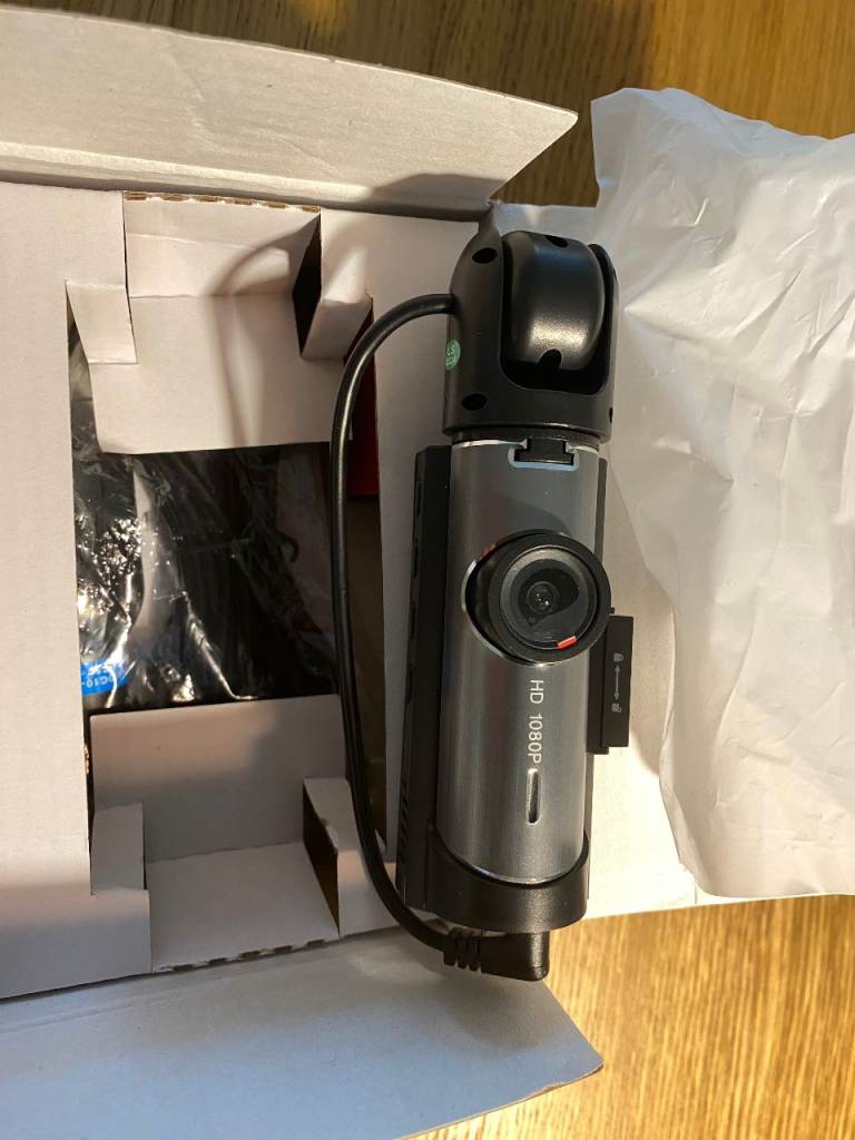 Dash Cam for cars 1080P dual camera with 64GB memory card